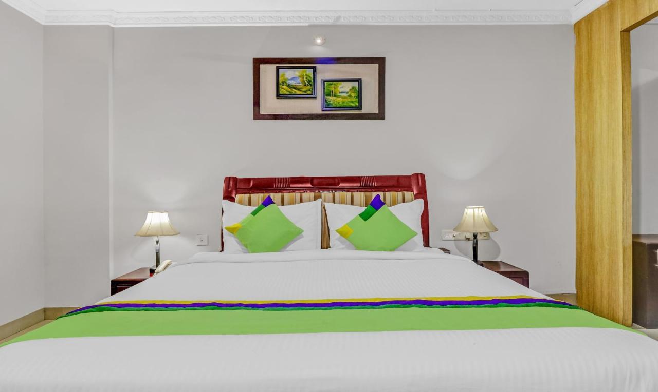 Treebo Symphony Hotels And Resorts Angamally Kizhake Chālakudi Kültér fotó