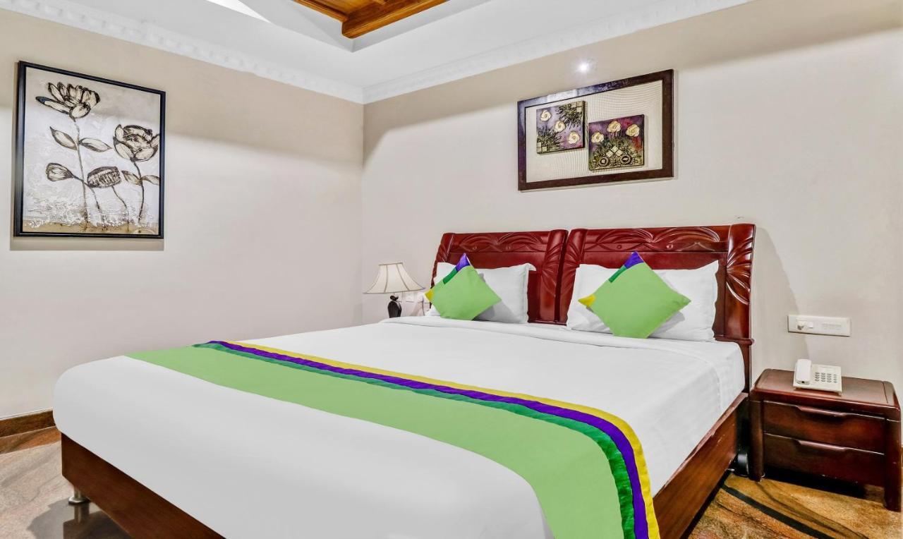 Treebo Symphony Hotels And Resorts Angamally Kizhake Chālakudi Kültér fotó